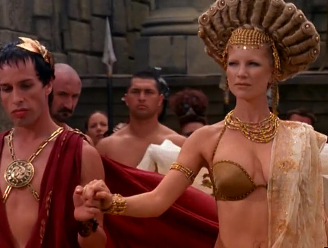 Alexandra Tydings sexy - Xena: Warrior Princess s06e12 (2000)