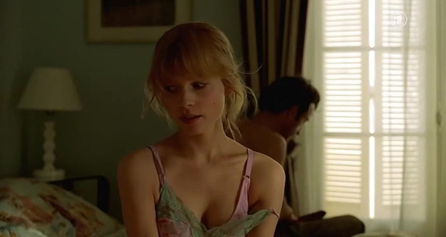 Clemence Poesy nude - Olgas Sommer (2002)