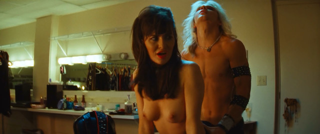 Alyssa Marie Stilwell nude, Betsy Holt nude, Alexanne Wagner nude, Leven Rambin sexy, Jordan Lane Price nude - The Dirt (2019)