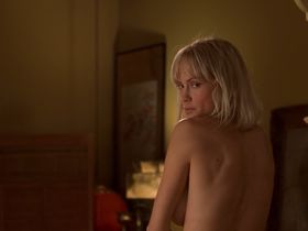 Jennifer Morrison nude, Erinn Bartlett nude, Chene Lawson sexy, Juleah Weikel sexy - Girl Fever (2002)