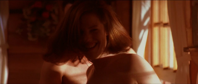 Mary-Louise Parker nude, Patricia Arquette sexy - Goodbye Lover (1998)