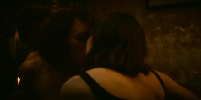 Samantha Soule nude, Ellen Page sexy - Tales of the City s01e02 (2019)