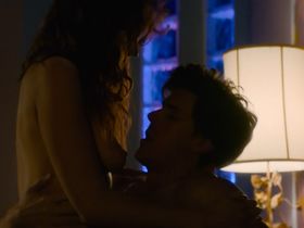 Kate Nash nude, Shakira Barrera nude, Sunita Mani sexy - Glow s03e03 (2019)