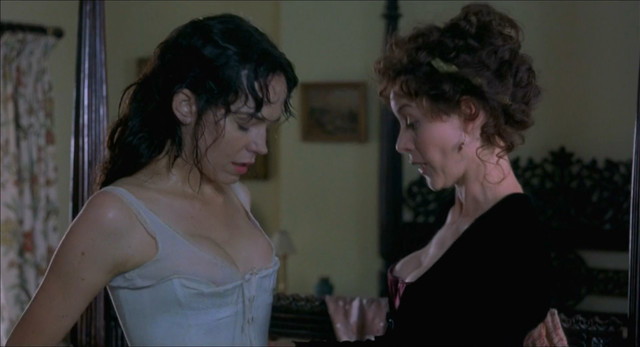 Victoria Hamilton nude, Frances O'Connor sexy - Mansfield Park (1999)