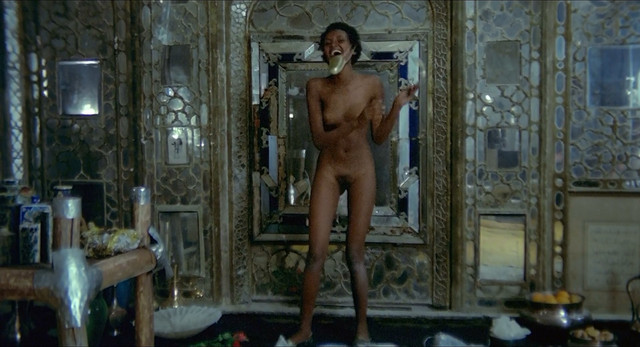 Ines Pellegrini nude, Barbara Grandi nude - Arabian Nights (1974)