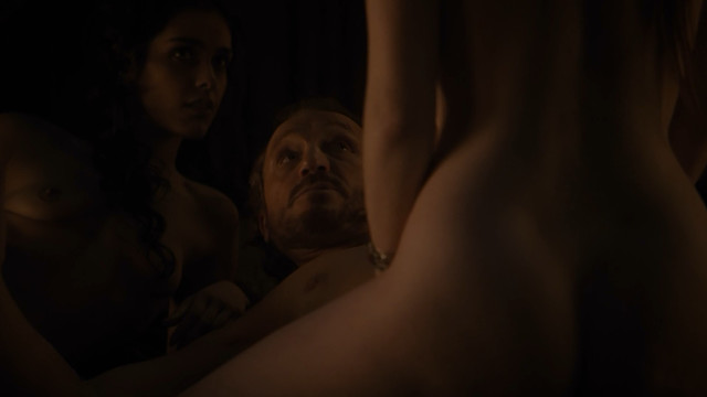 Marina Lawrence-Mahrra nude, Lucy Aarden nude, Josephine Gillan nude - Game of Thrones s08e01 (2019)