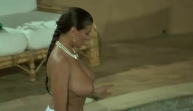 Serena Grandi nude - Roba da ricchi (1987)