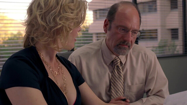 Anna Gunn sexy - Breaking Bad s04e09 (2011)