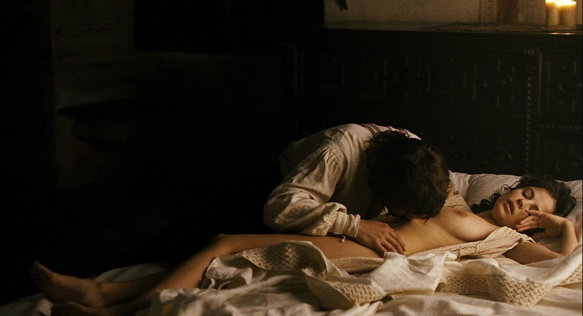 Elena Anaya nude - Alatriste (2006)