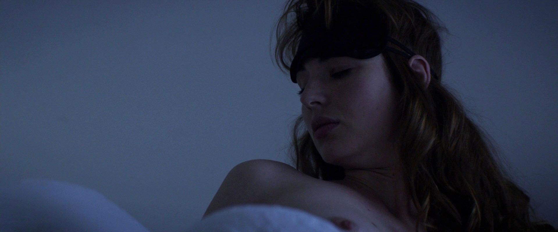Louise Bourgoin nude - Mojave (2015)