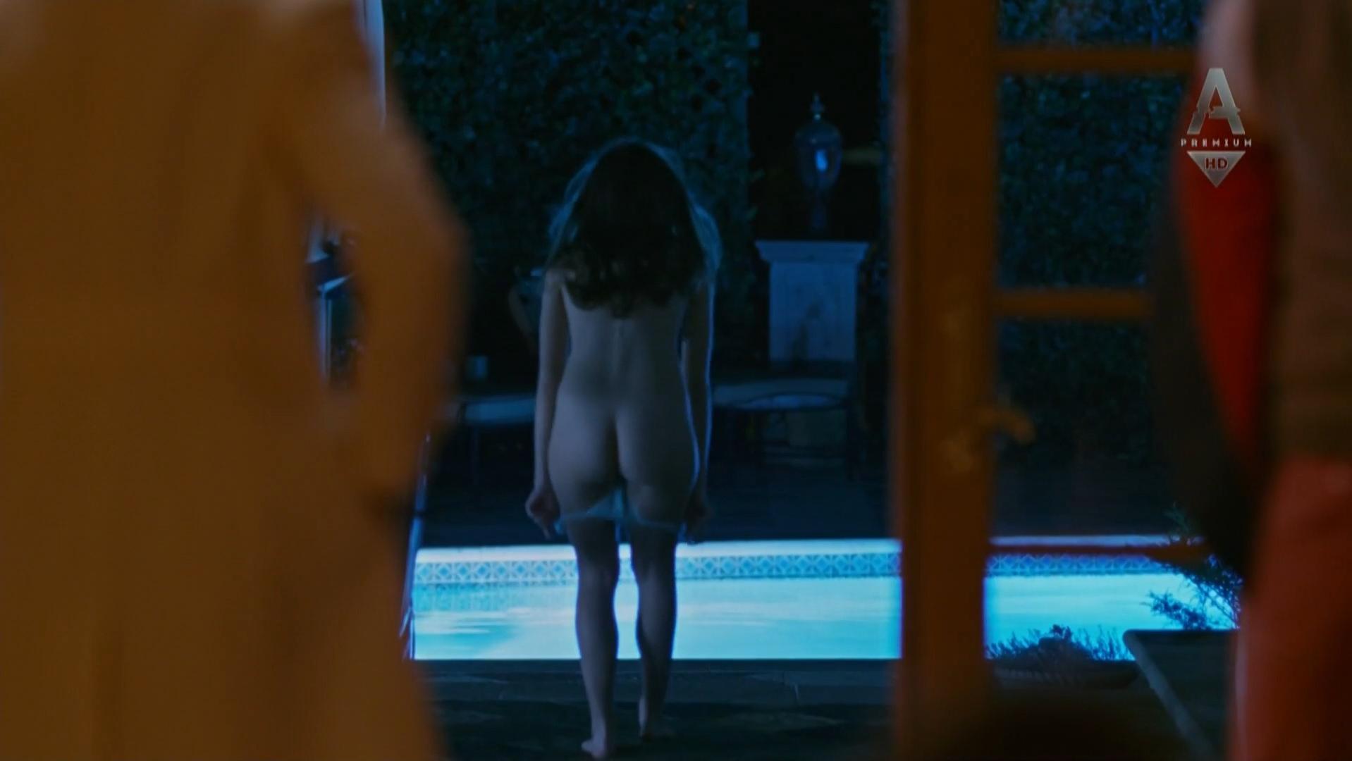 Bridget Regan sexy, Melanie Zanetti nude - The Leisure Class (2015)