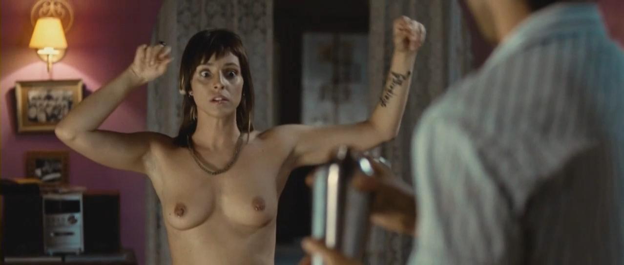 Ingrid Rubio nude - Que se mueran los feos (2010)