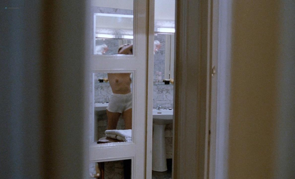 Isabelle Adjani nude - Mortelle Randonnee (1983)