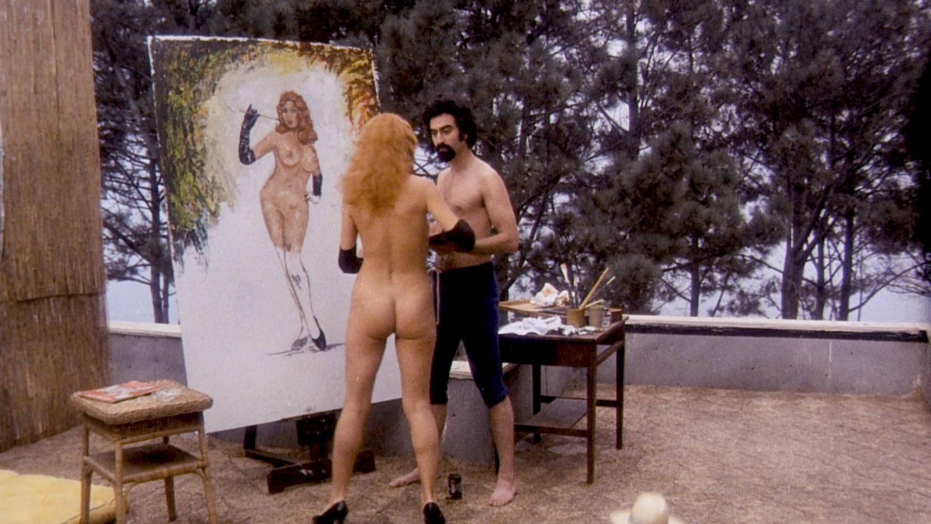 Angelique Pettyjohn nude, Liza Minnelli nude - Tell Me That You Love Me Junie Moon (1970)